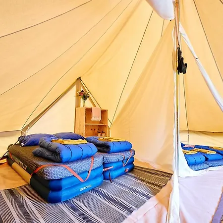 Tipi Tent Aan Het Natuurgebied Kampina * Oisterwijk
